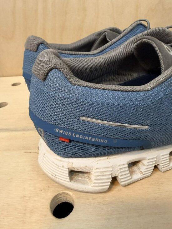 On Running Cloud 5 \'Stellar Eclipse Mens 11 Sneakers Blue White Shoes 59.98374 main image 8